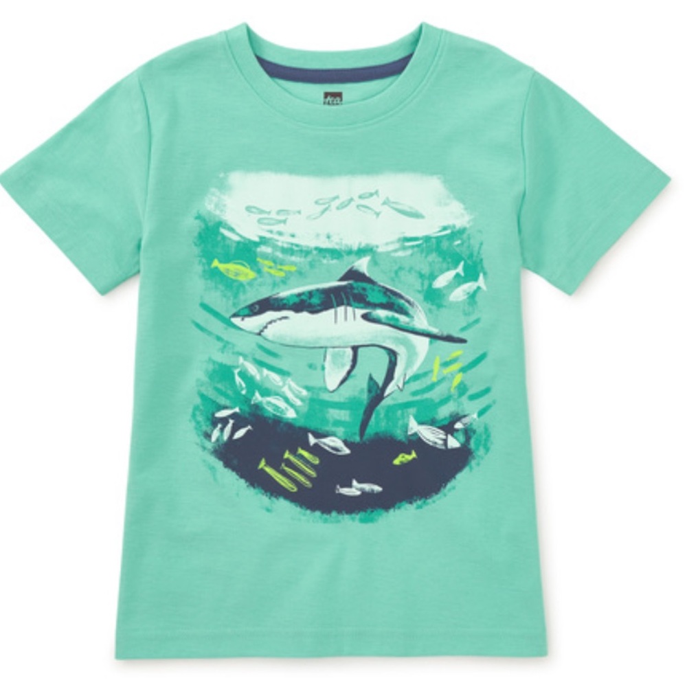 Tea size 16 shark graphic tee- EUC